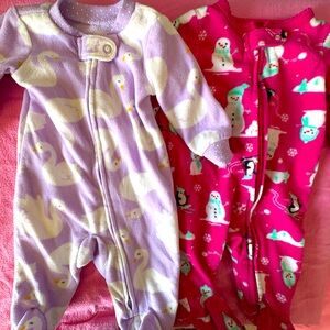 Two carters pajamas footies.